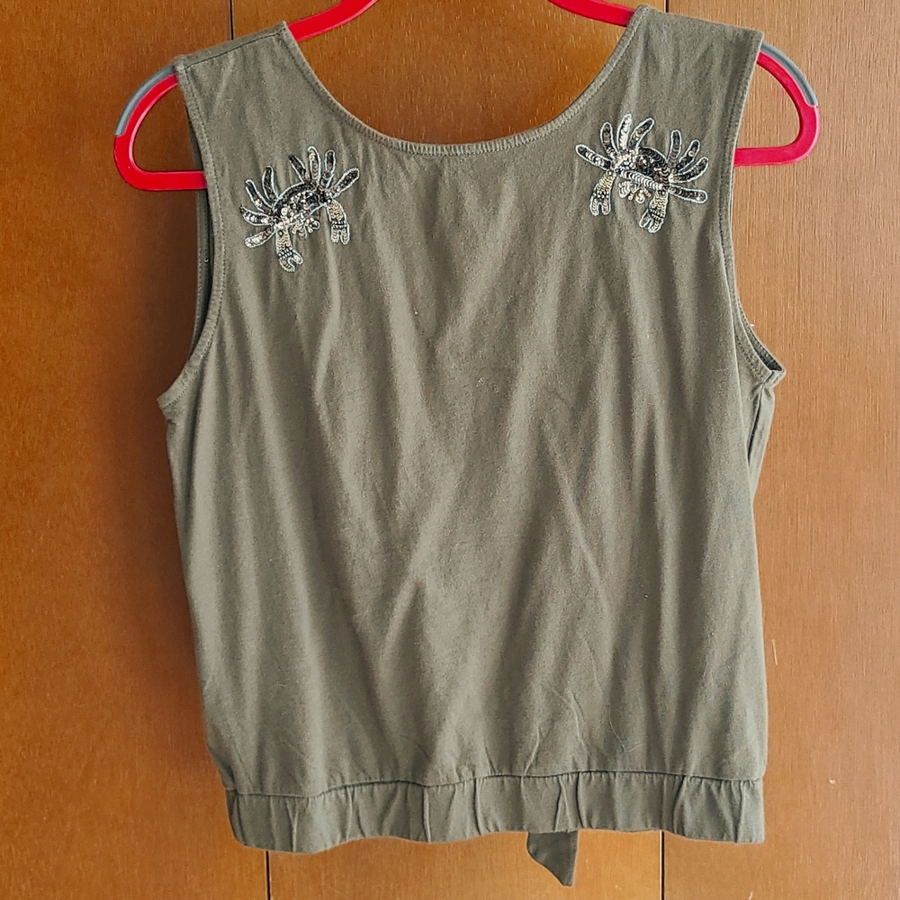 Mango green crab sequins top